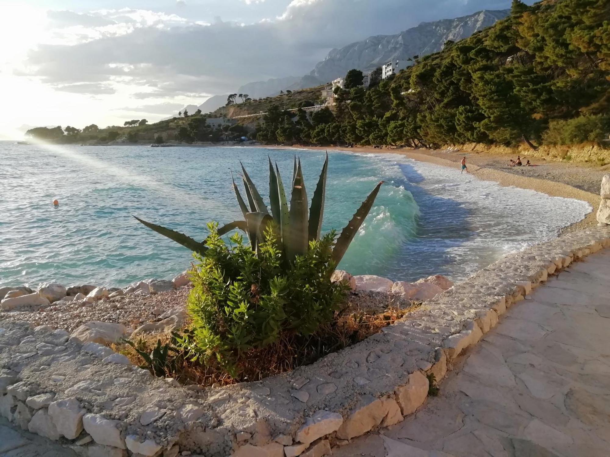 Apartment 70 M From The Beach Podgora Habitación foto