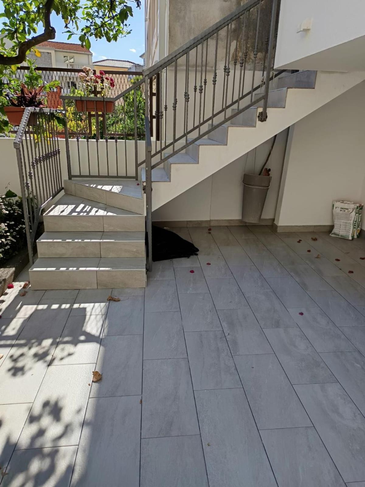 Apartment 70 M From The Beach Podgora Exterior foto
